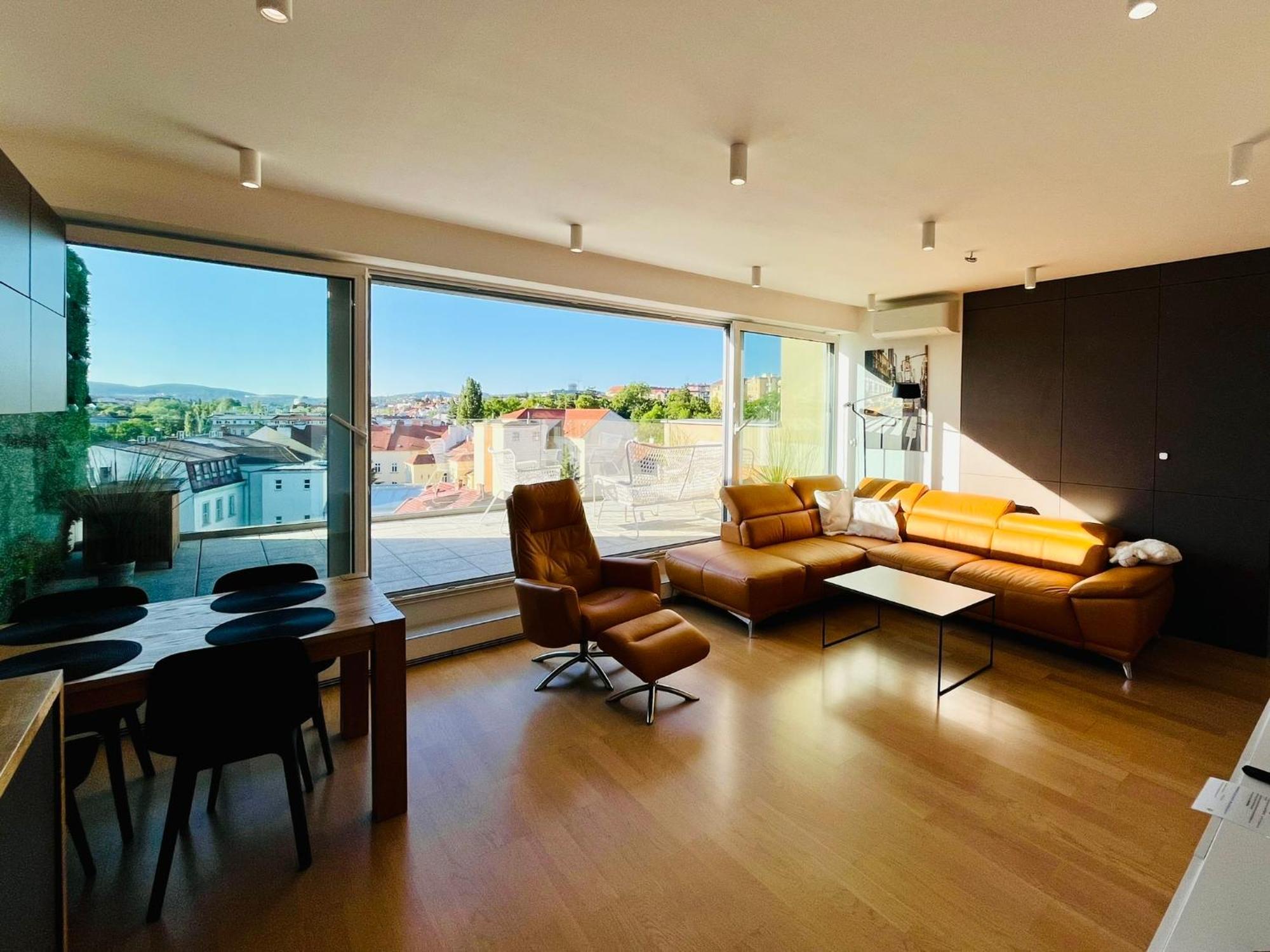 Brno City Center Apartment With Parking And A Big Terrace Eksteriør billede